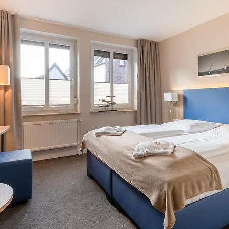 Nordsee-Hotel Hinrichsen Husum  Exterior photo