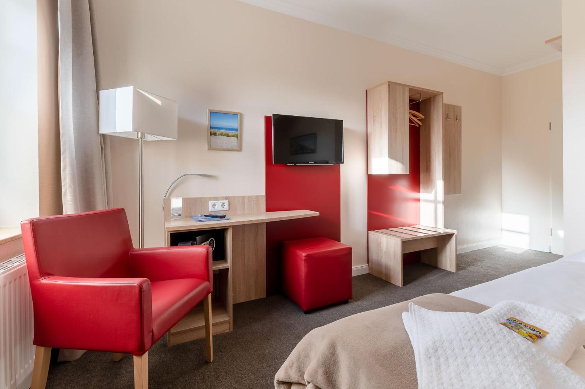 Nordsee-Hotel Hinrichsen Husum  Exterior photo